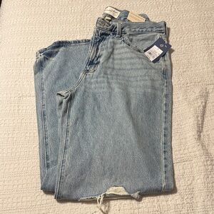 Mid-Rise 90's Baggy Jeans from Universal Thread